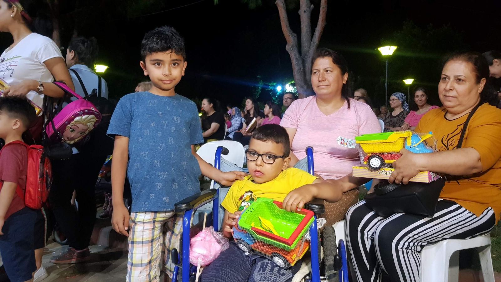 İzdihamdan insanlık dersi çıktı