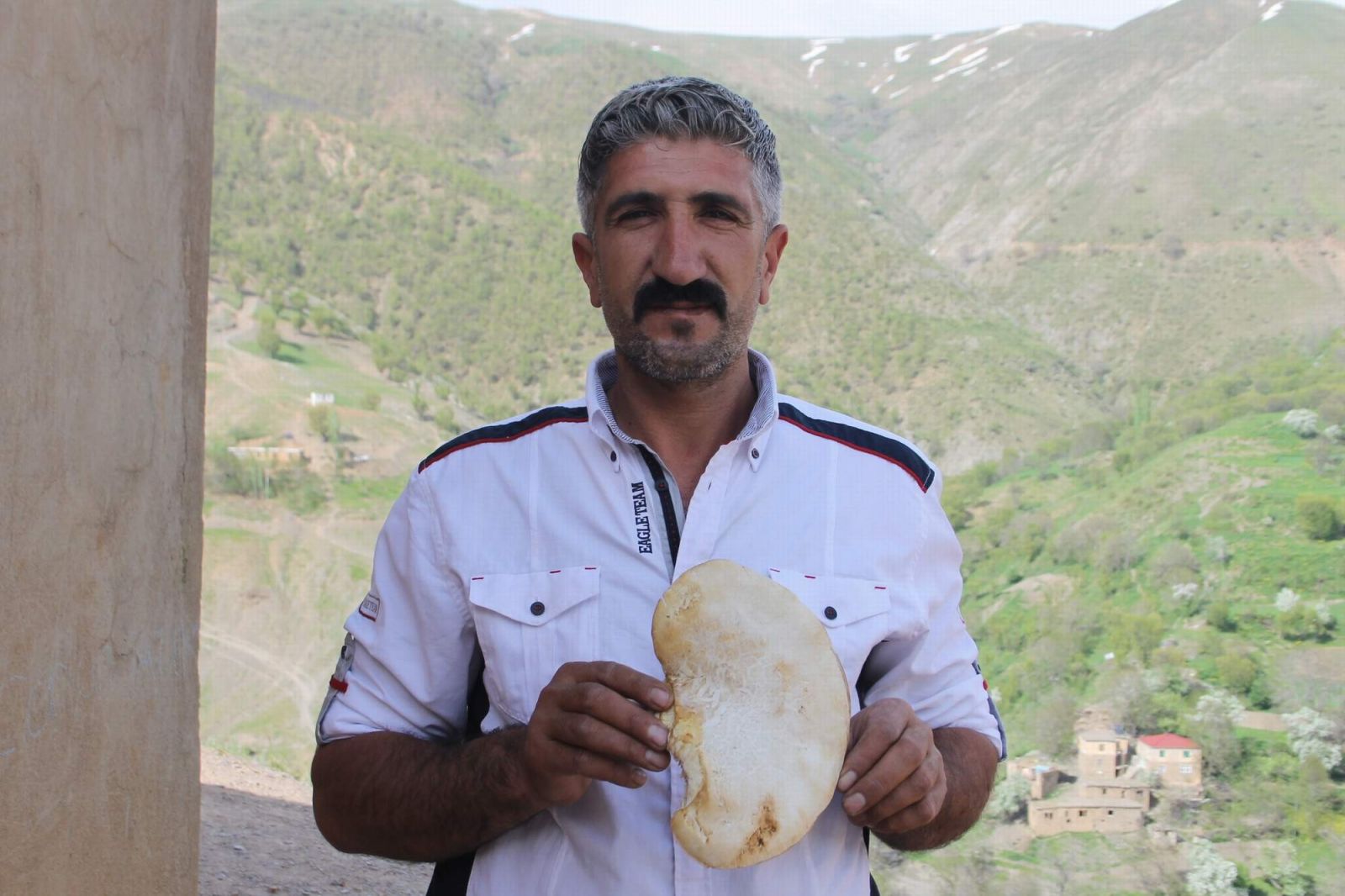 Kilosu etten pahalı, köylülerin geçim kaynağı oldu