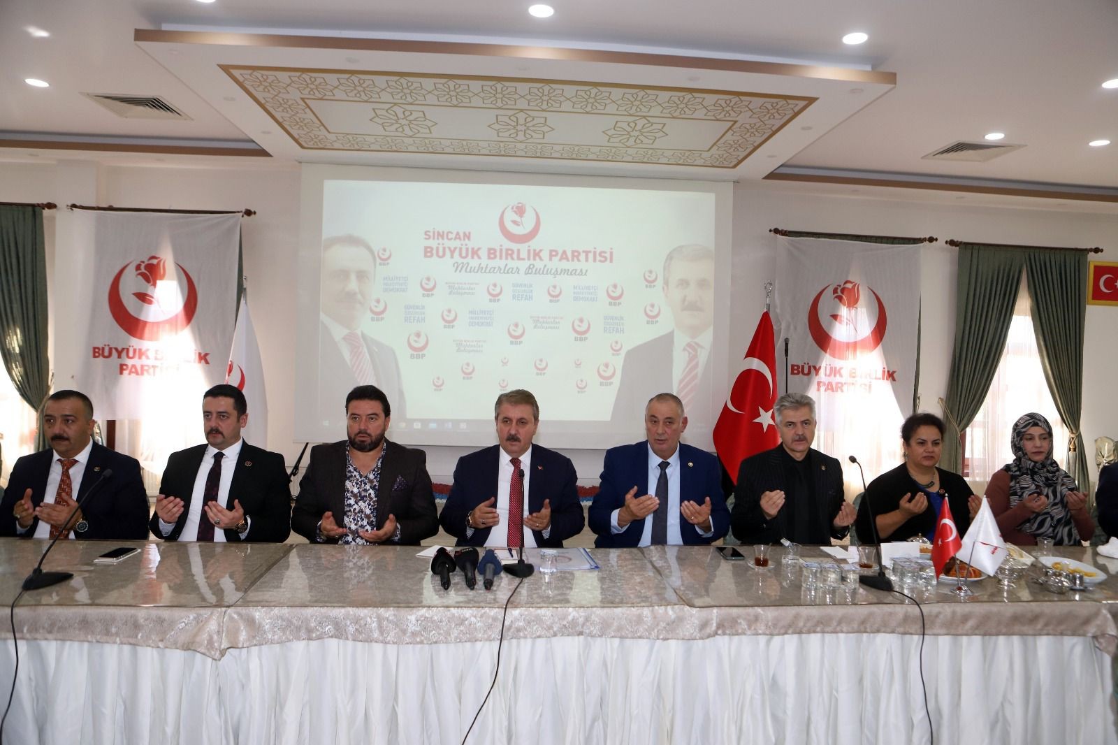 BBP Lideri Destici'den CHP'ye baş örtüsü ve Dilşah Ercan tepkisi