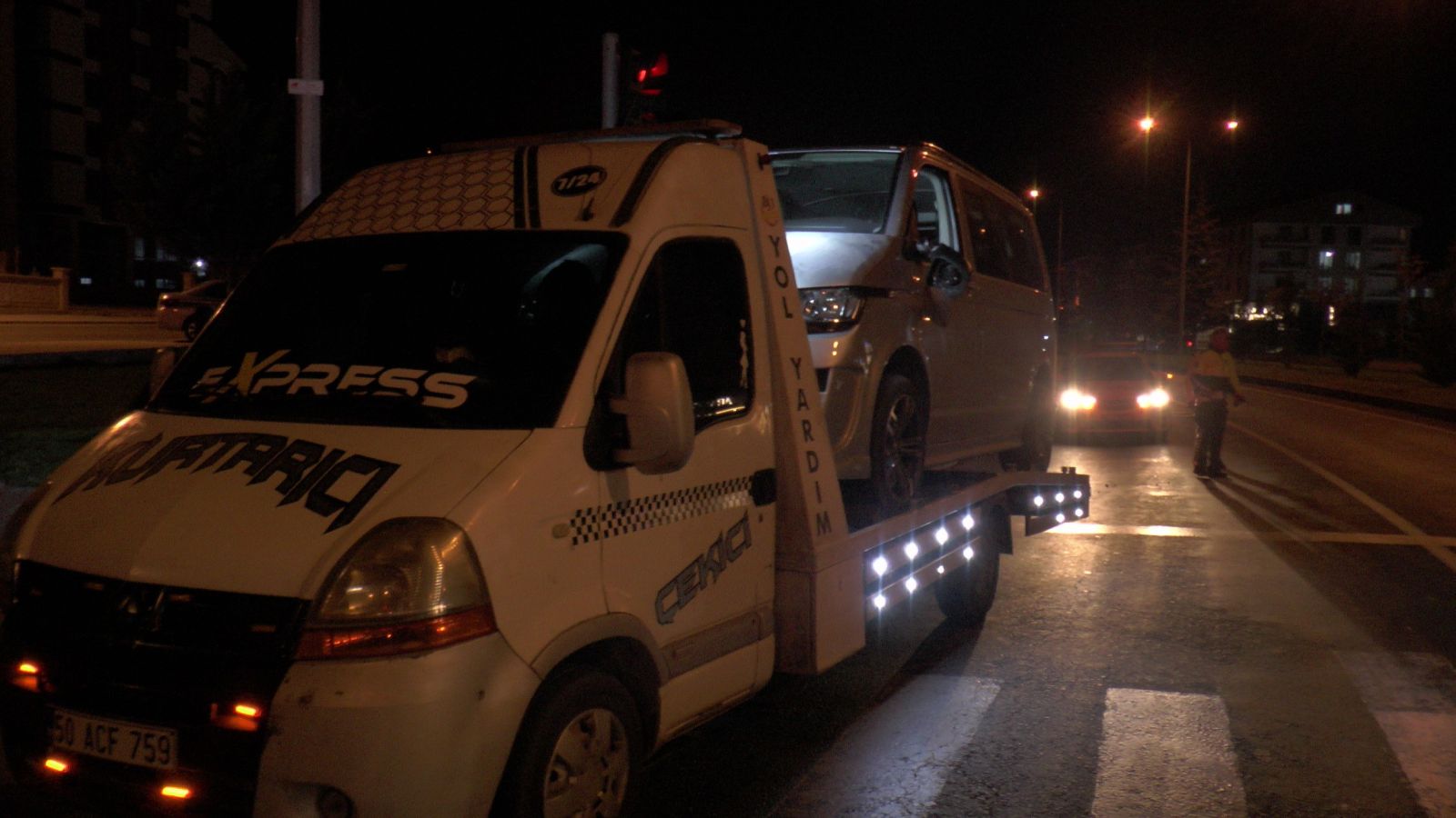 Nevşehir'de ambulans hırsızından akılalmaz kaçış! İçerisinde hasta ve sağlık personeli vardı!