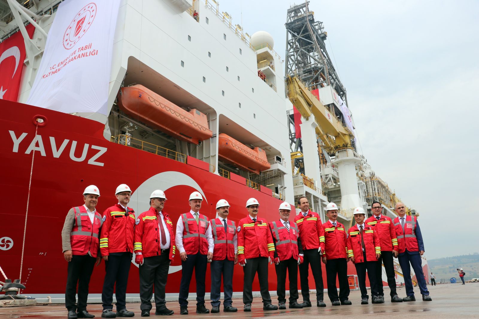 Yavuz Sondaj Gemisi Akdeniz'e uğurlandı