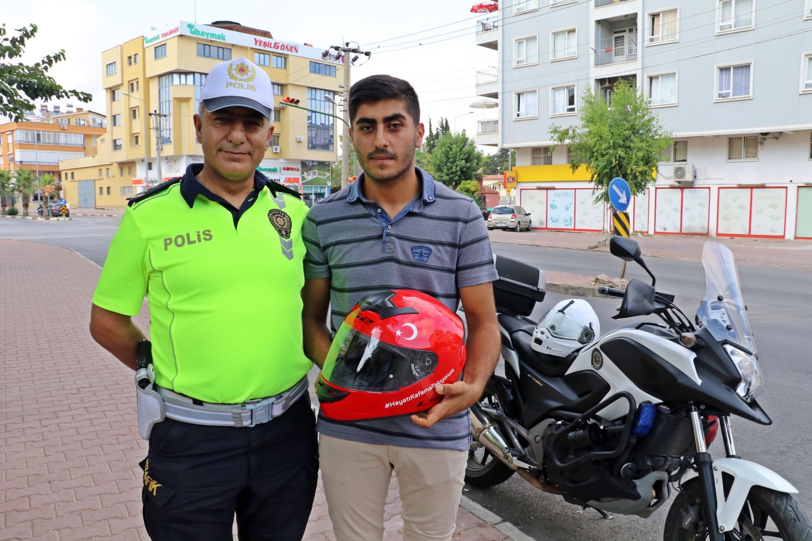 Otomobil lastiği kafasının üzerinden geçmişti! O anları anlattı