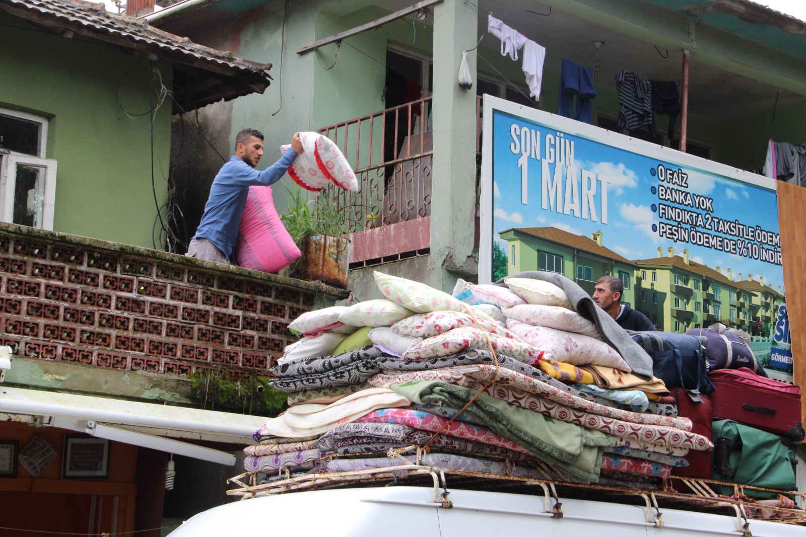 Düzce Valisi Dağlı: 7 kişinin kayıp olduğu ihbarı geldi