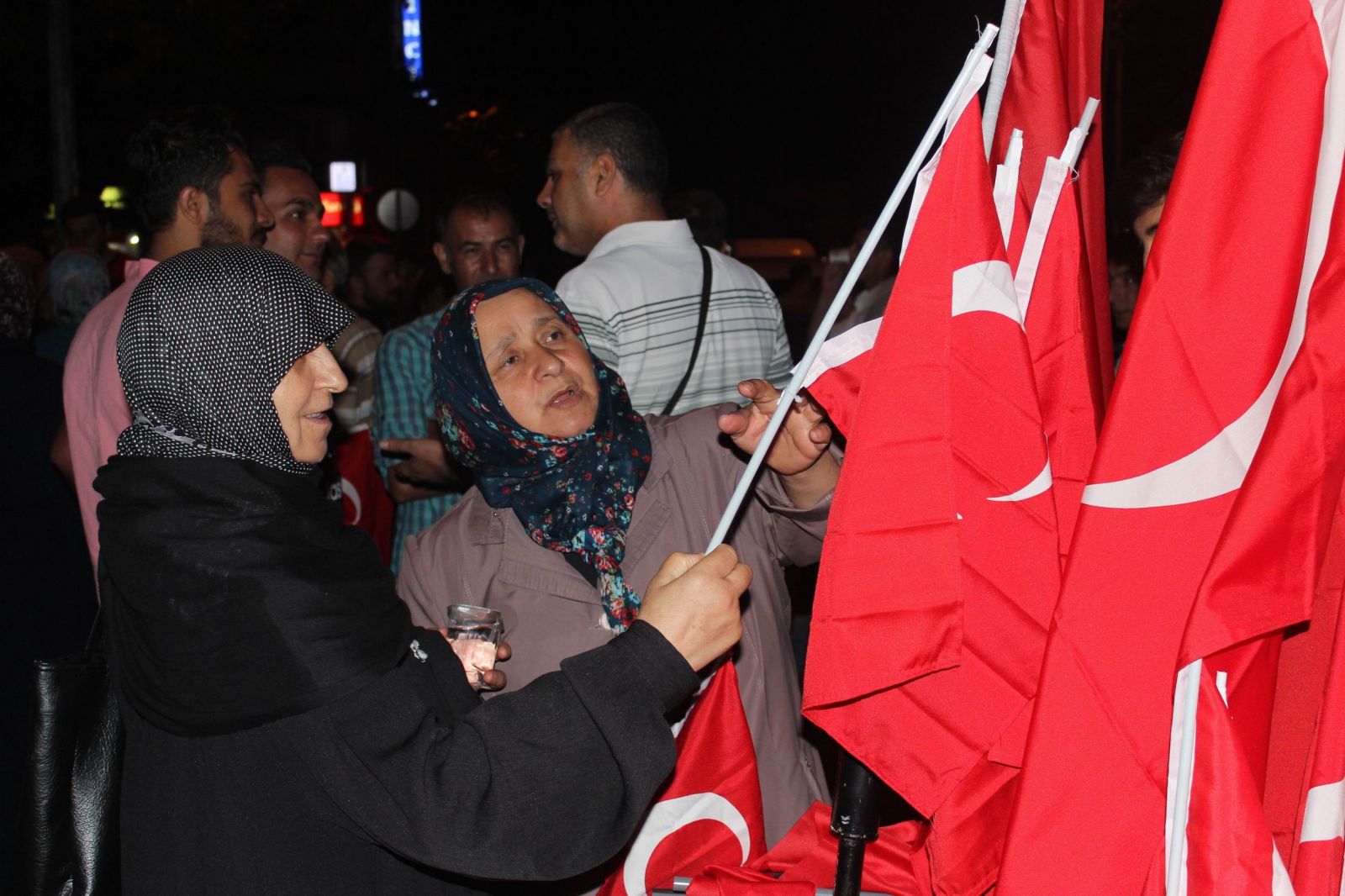 Türk bayrağında rekor artış