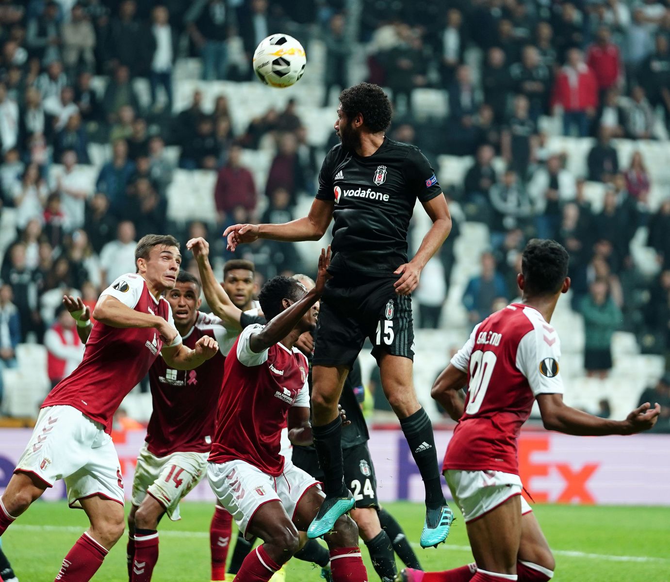 Beşiktaş evinde yara aldı! Beşiktaş 1- 2 Braga