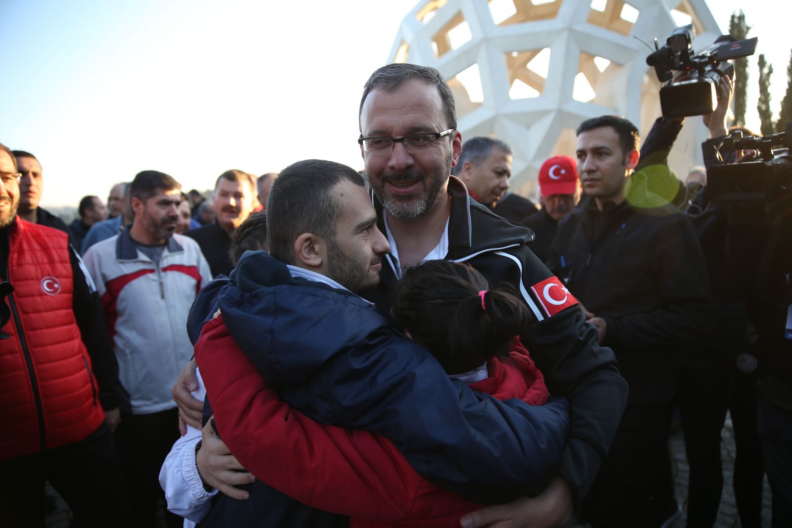 Bakan Kasapoğlu: “Uzun vadeli bir spor toplumu olma yolunda ilerliyoruz”