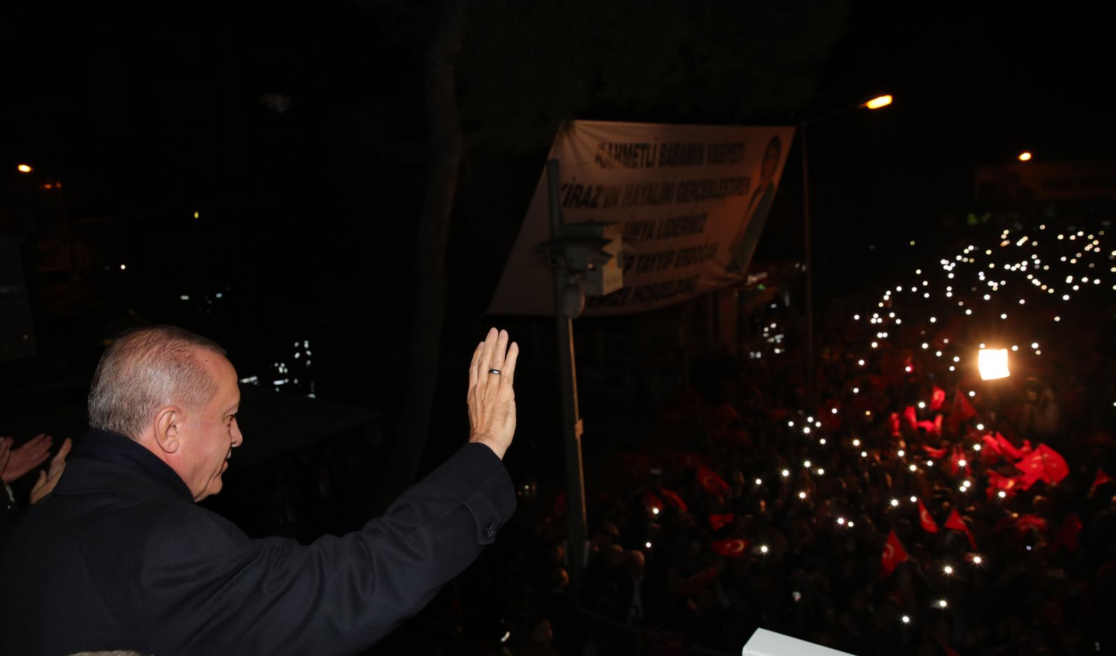 Cumhurbaşkanı Erdoğan Kiraz'da konuştu