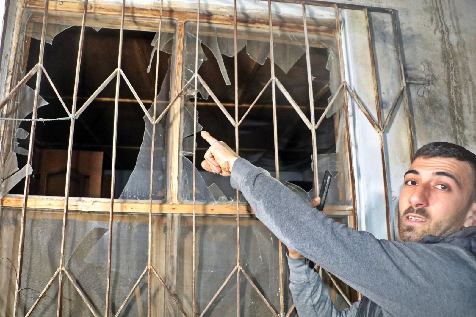 Antalya’da eve yıldırım düştü: 1 yaralı