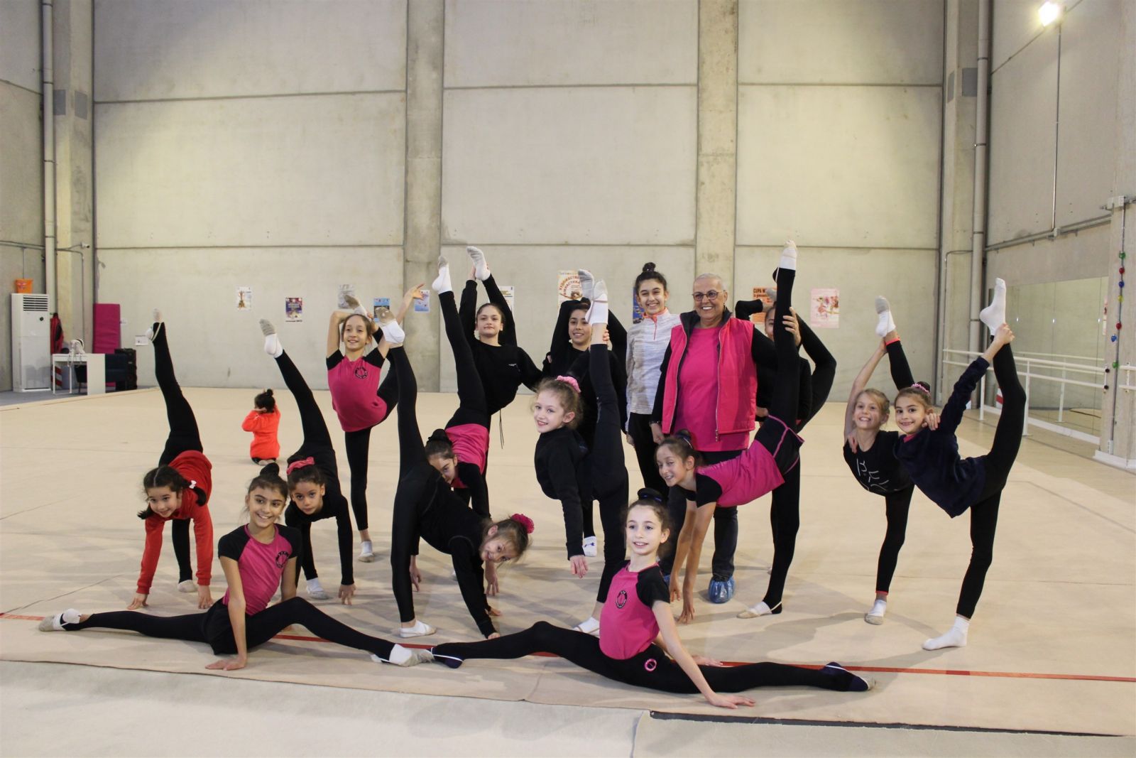 Kansere neşesiyle meydan okudu: 'Hiç taşlı yüzüğüm olmamıştı'