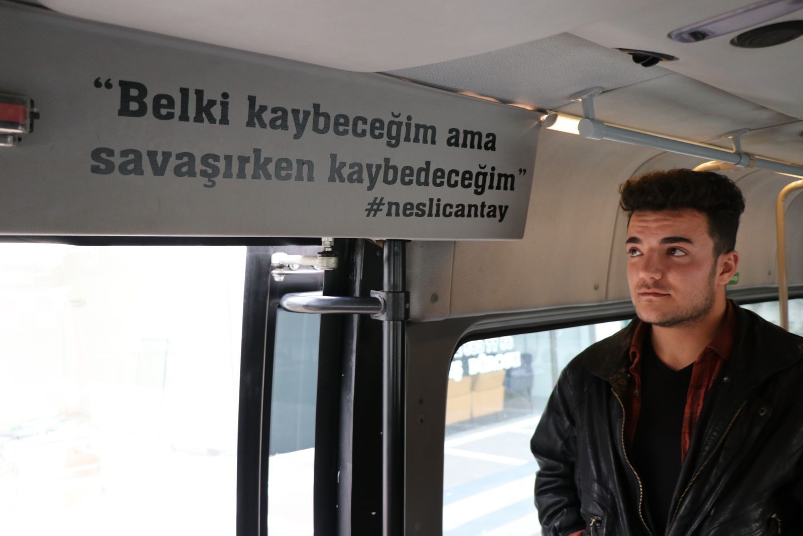 Minibüsüne yazdı sosyal medyada paylaşım rekorları kırdı