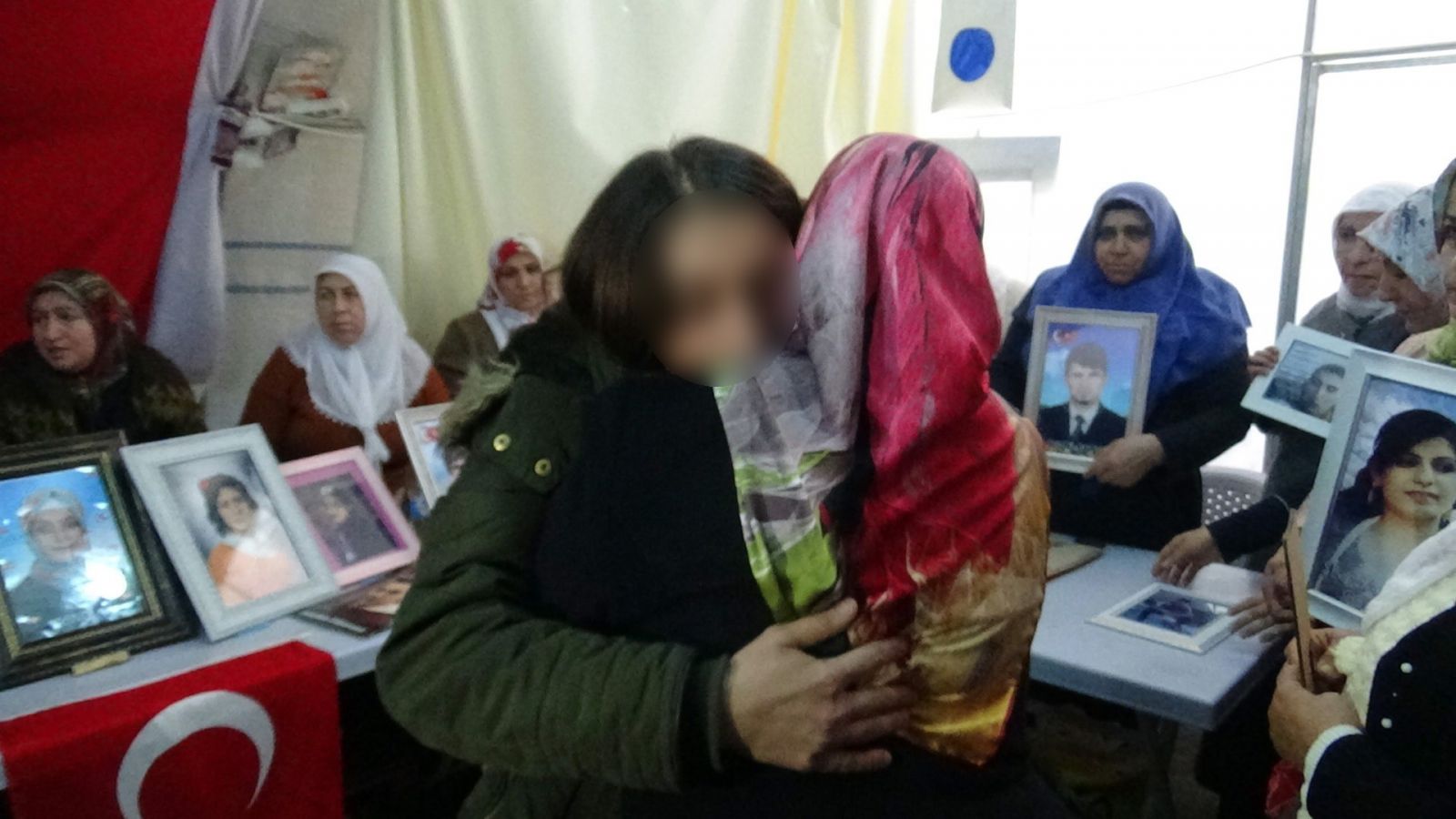 PKK'dan kaçarak teslim olan genç kız: Şu anda herkes geri gelmek istiyor