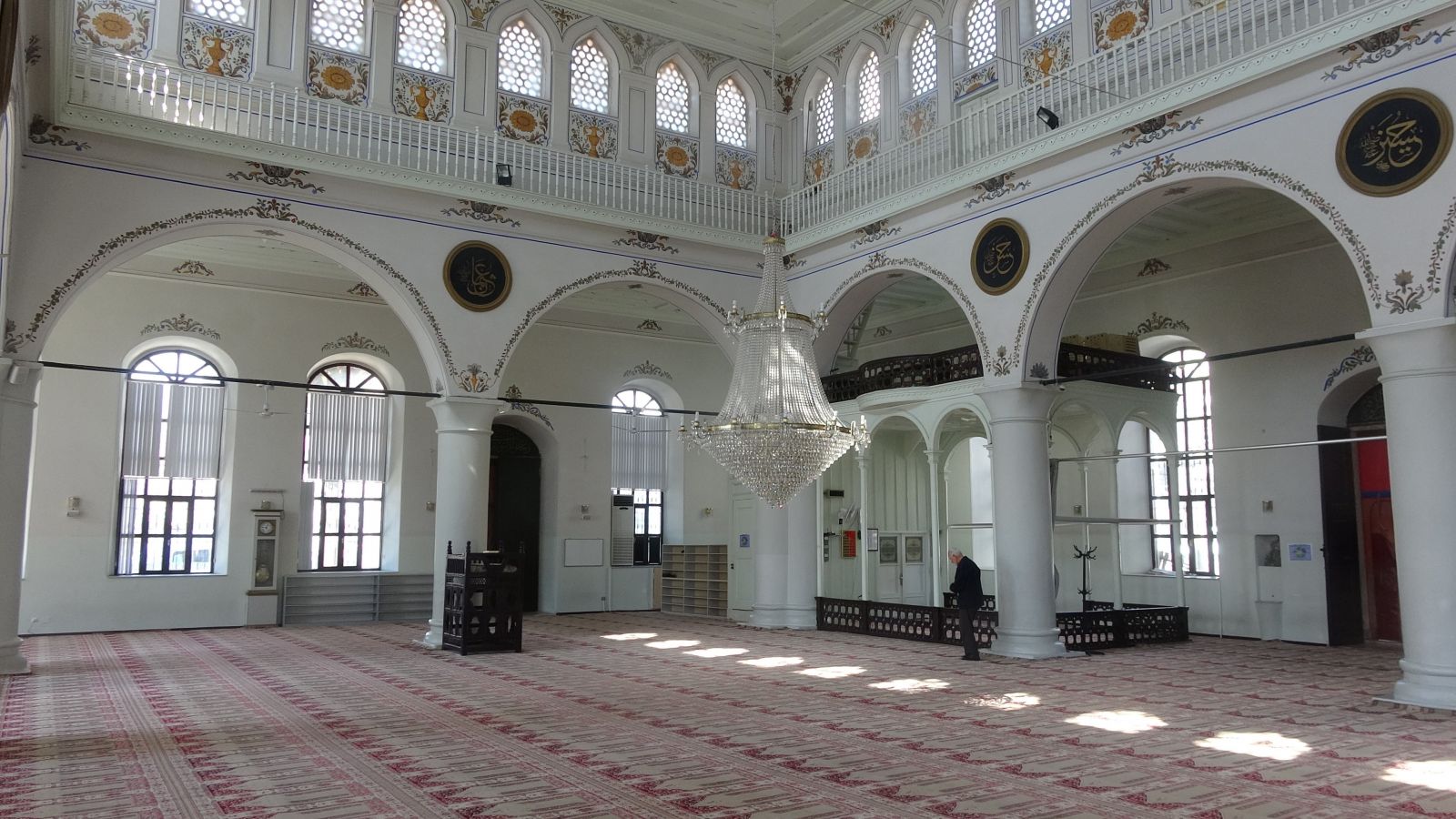 I. Murad yaptırmıştı, 635 yıldır ibadet ediliyor