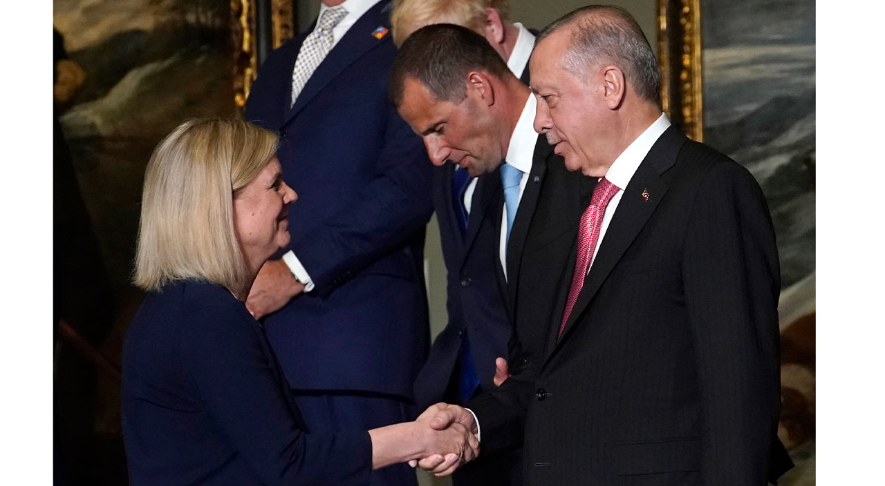 Andersson'dan muhtıra açıklaması: Yüzde yüz arkasındayız Andersson'dan muhtıra açıklaması: Yüzde yüz arkasındayız
