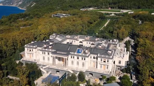 Putin’in herkesten sır gibi sakladığı serveti ortaya çıktı! Say say bitmiyor