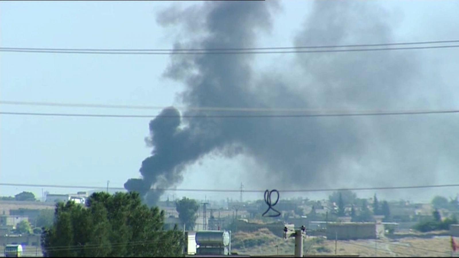 Tel Abyad yoğun bombardıman altında