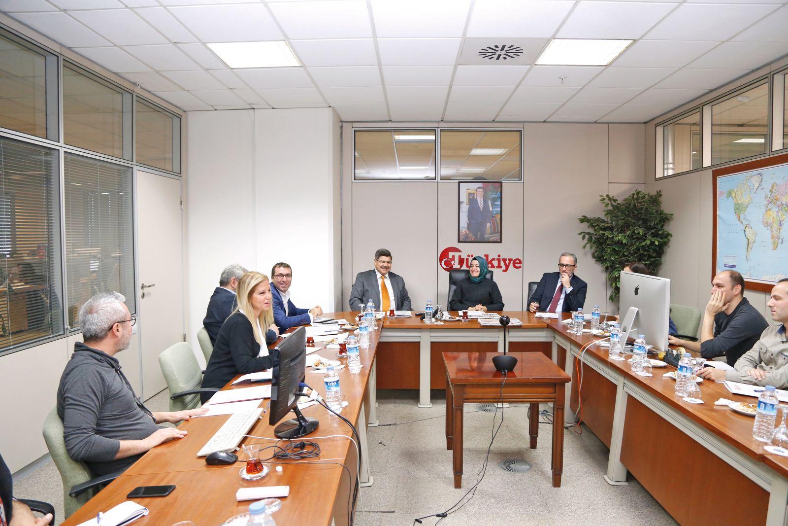 Yazı İşleri toplantımıza konuk olan Bakan Kaya: Sahipsiz çocuk bırakmıyoruz