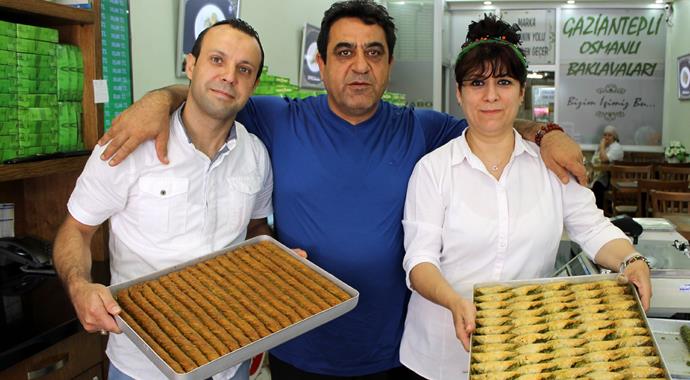 Kilosu 10 liraya satılan baklavalar, halkın sağlığını tehdit ediyor