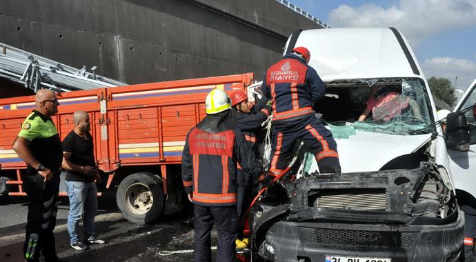 İstanbul'da feci kaza