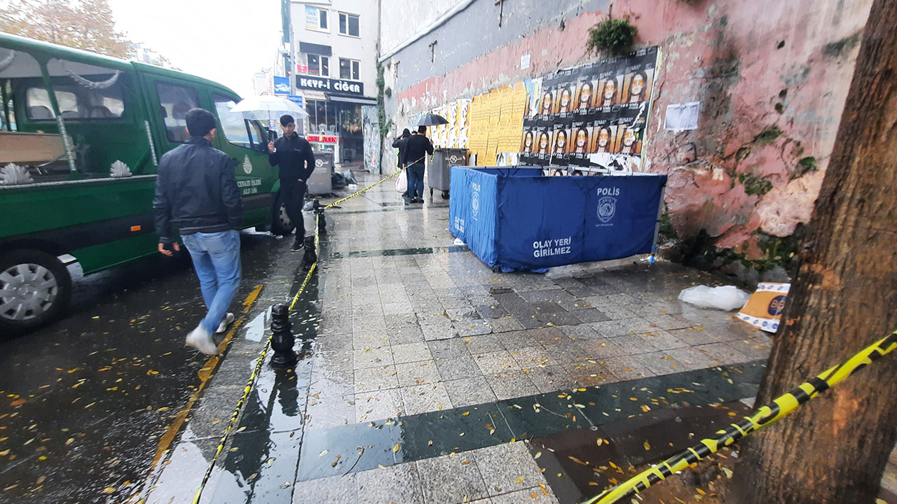 İstanbul'da sokak ortasında cansız beden bulundu