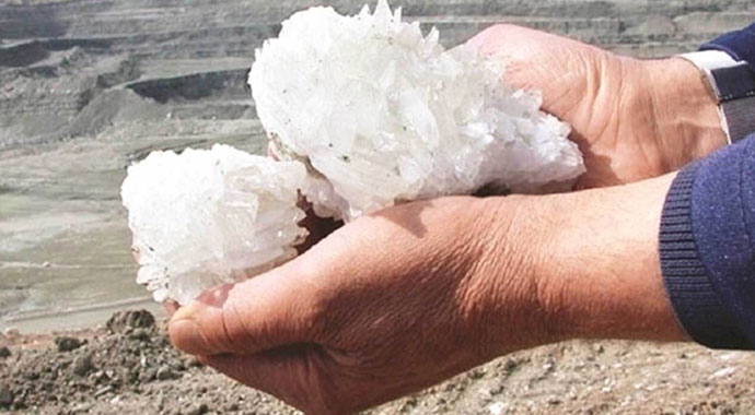 'BOR'dan kanser ilacı ve yanmaz çadır yapacağız