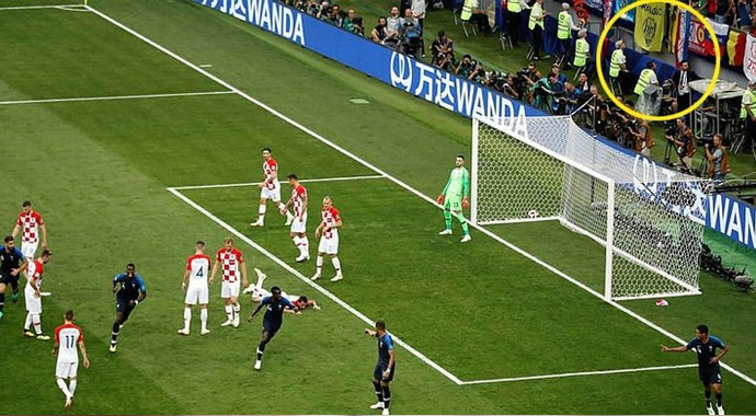 Dünya Kupası finaline Türk damgası!