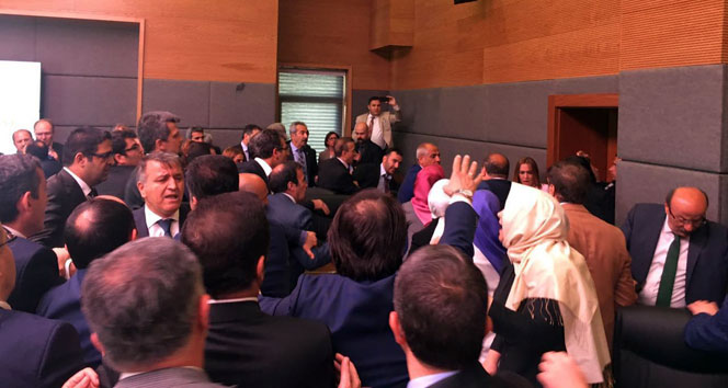 Meclis'te yumruklu kavga