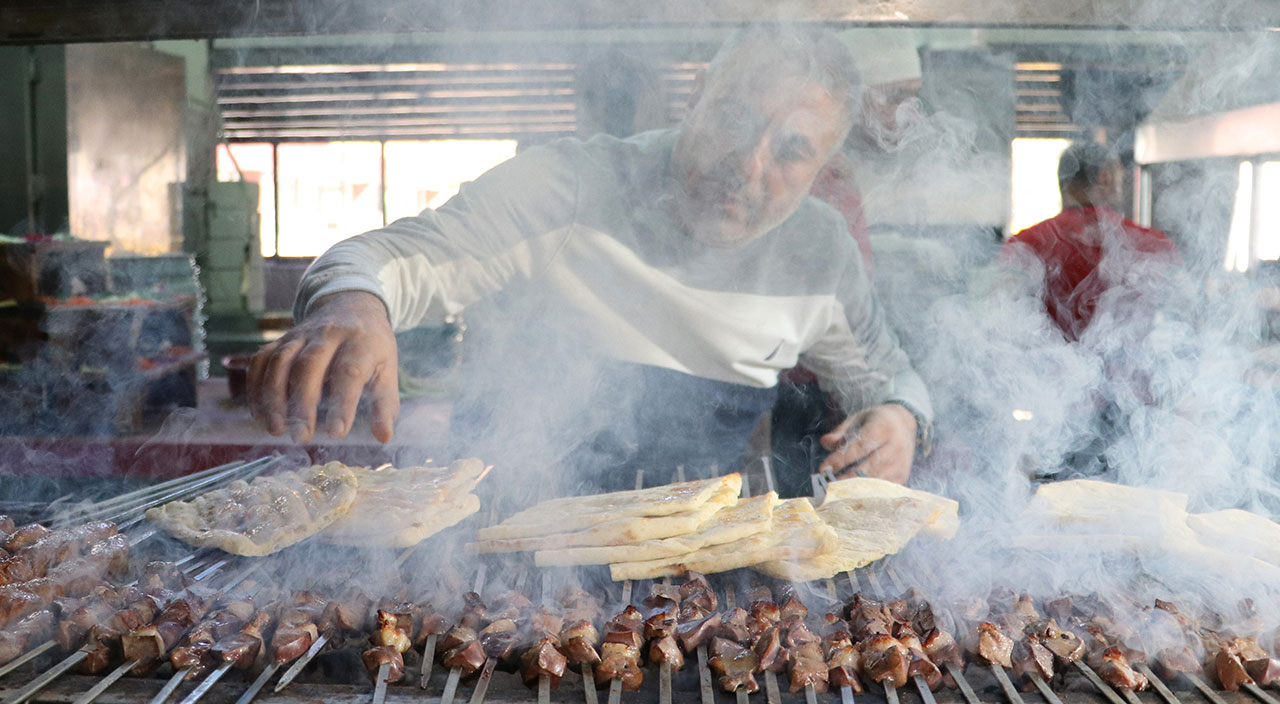Ciğer karaborsaya düştü: Kilosu 110 liraya ulaştı, et fiyatlarını solladı