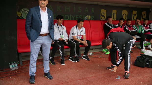 Beşiktaş'a dolarlı protesto