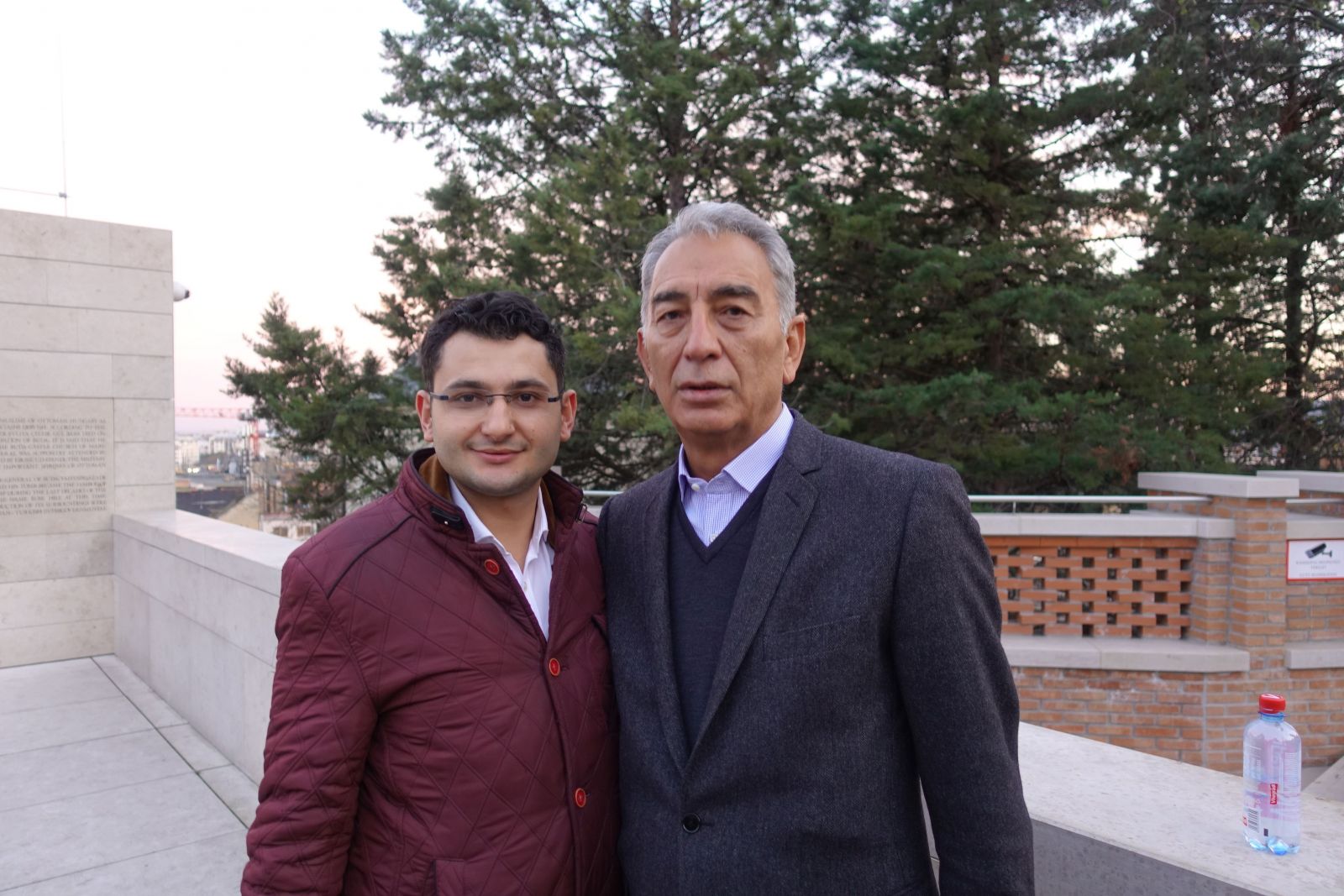 O güller  hiç solmasın