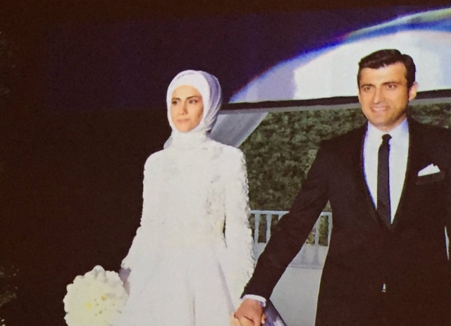 Sümeyye Erdoğan ve Selçuk Bayraktar imzayı attı