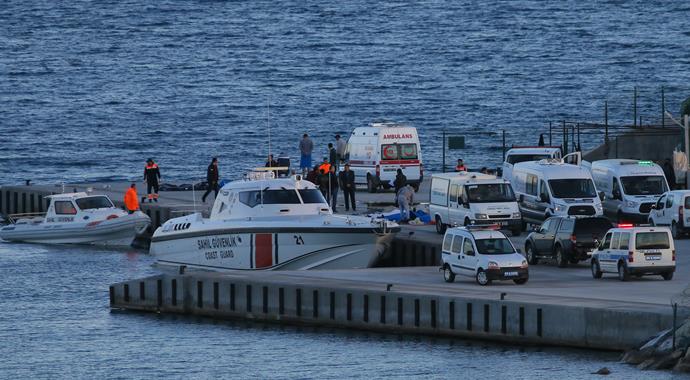 Ege'de sığınmacı teknesi battı: 25 ölü