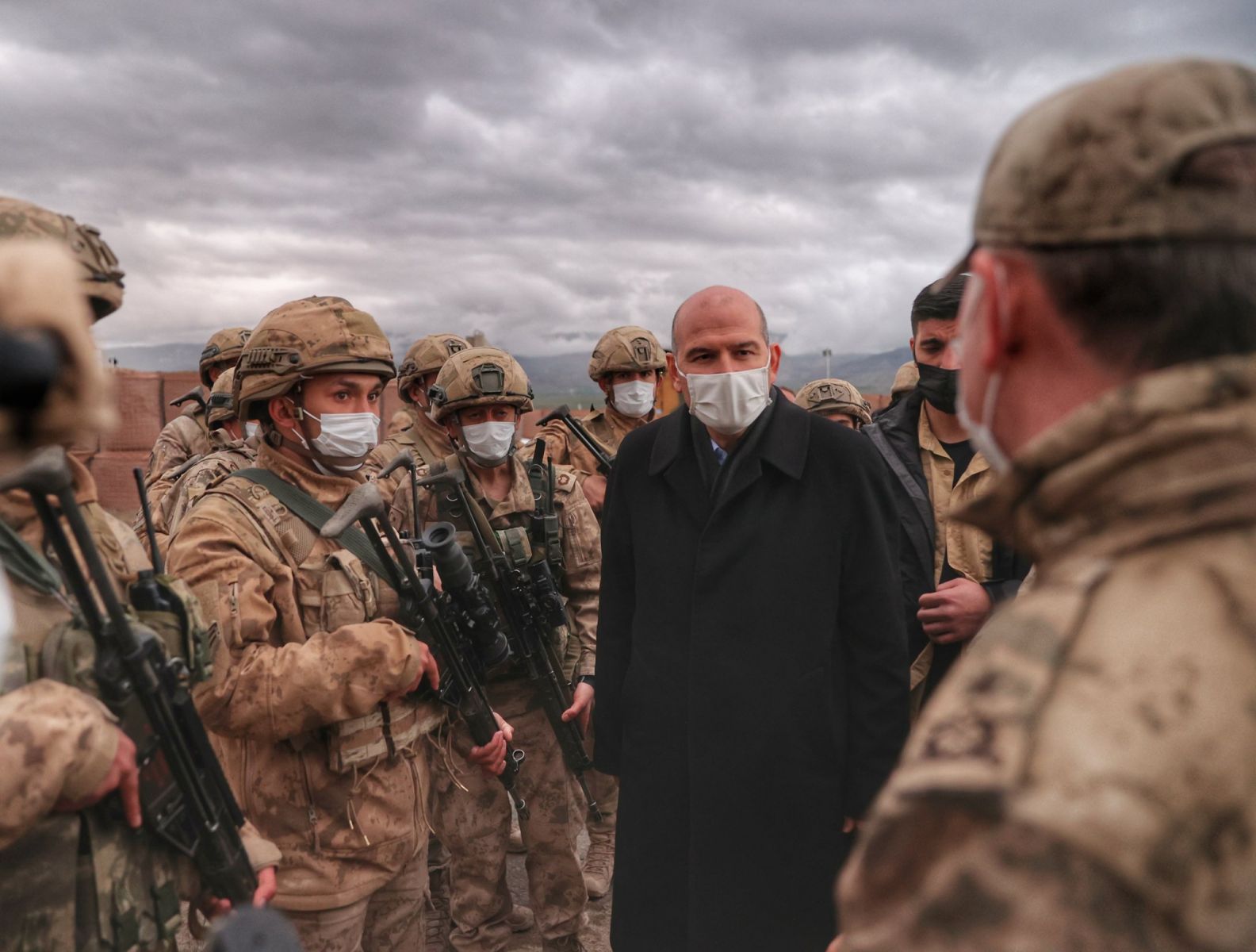 İçişleri Bakanı Süleyman Soylu Ağrı'daki Yaygınyurt Yaşam Kulesi'ni inceledi