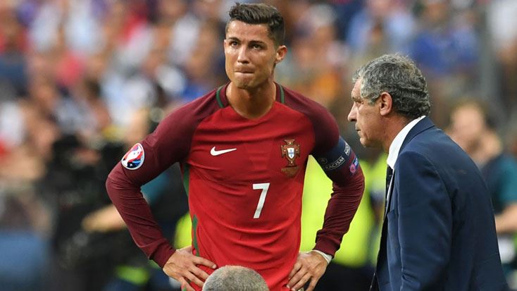 Cristiano Ronaldo finalde hüngür hüngür ağladı Cristiano Ronaldo finalde hüngür hüngür ağladı