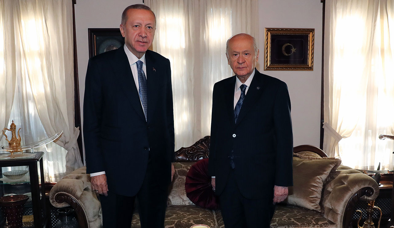 Cumhurbaşkanı Erdoğan ile Bahçeli görüştü Cumhurbaşkanı Erdoğan ile Bahçeli görüştü