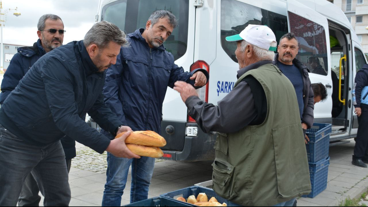 Şarkışla'da fırınlar greve girdi, vatandaş ekmeksiz kaldı