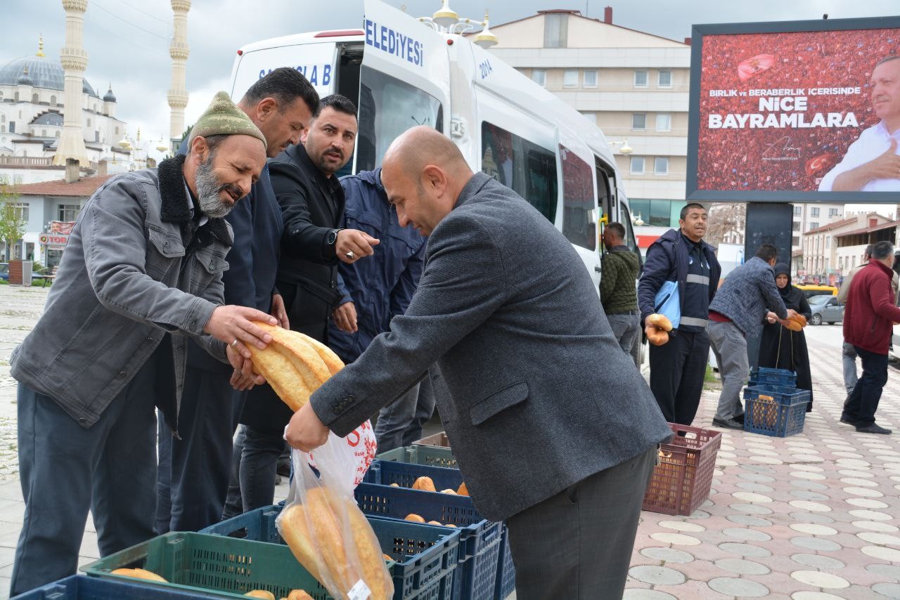 Şarkışla'da fırınlar greve girdi, vatandaş ekmeksiz kaldı