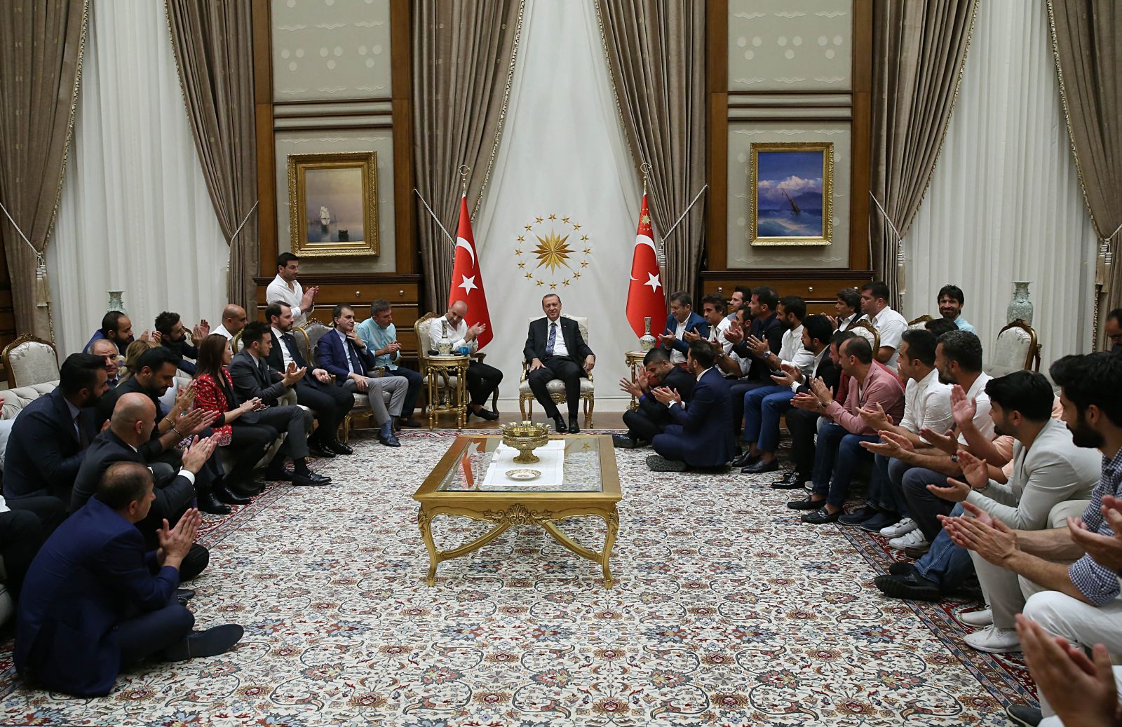 Cumhurbaşkanlığı Külliyesi'nde dikkat çeken isim