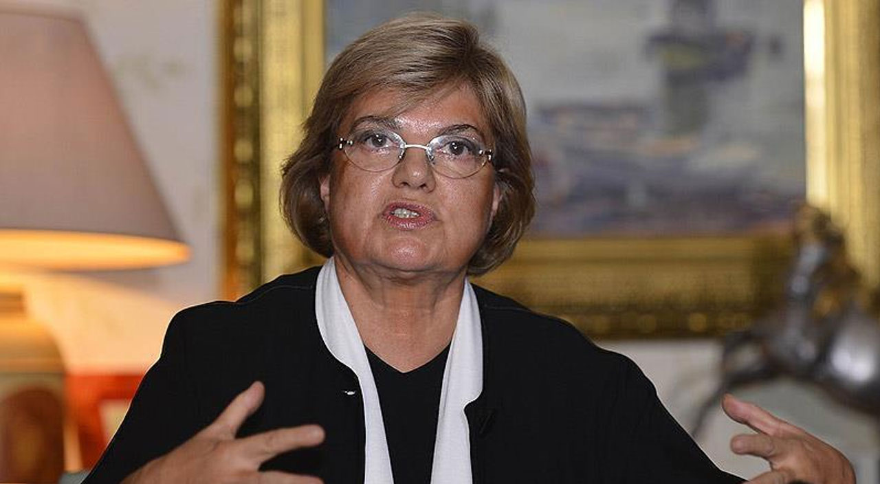 Çiller’den yeni parti açıklaması: Merkez sağda yeni bir oluşuma ihtiyaç var Çiller’den yeni parti açıklaması: Merkez sağda yeni bir oluşuma ihtiyaç var