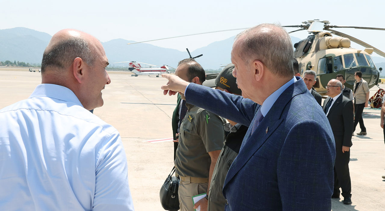 Marmaris'teki yangında 3. gün! Yangın büyük oranda kontrol altına alındı Marmaris'teki yangında 3. gün! Yangın büyük oranda kontrol altına alındı