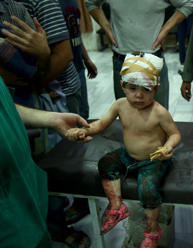 Katil Esad güçleri sivilleri vurdu: Ölü ve yaralılar var