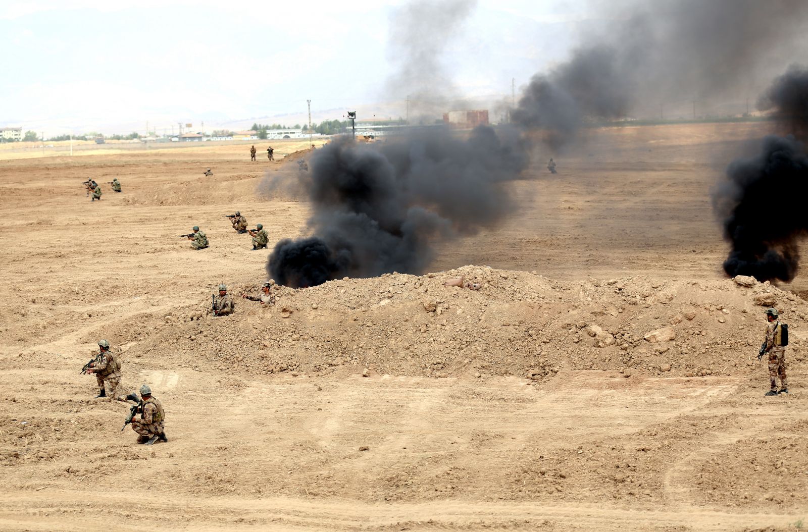 Silopi-Habur bölgesindeki tatbikat sürüyor