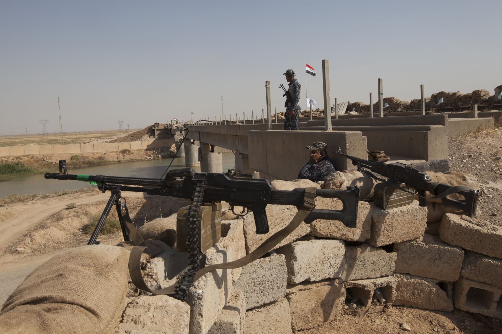 Kerkük'te bozguna uğrayan Peşmerge geri çekiliyor (Son Dakika Kerkük haberleri)