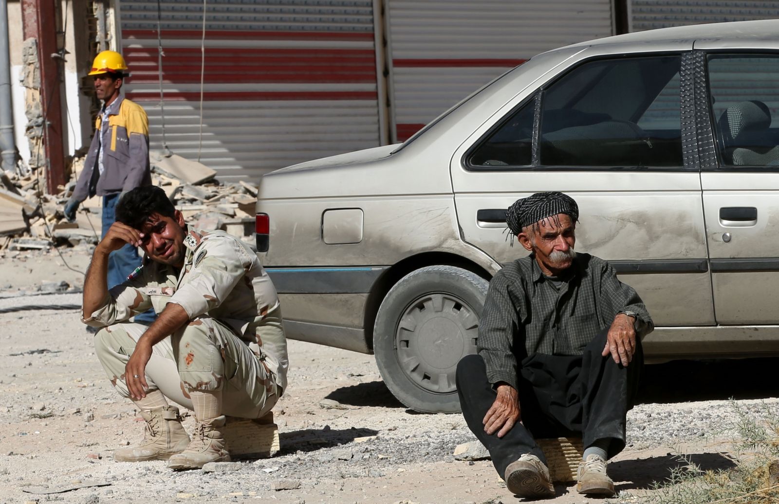 Irak-İran sınırında 7,3'lük deprem: Yüzlerce ölü var