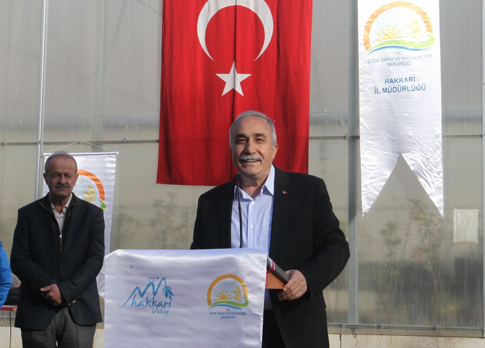 Öğretmenler Günü'ne Özel Resimli Mesajlar ve Şiirler | Öğretmenler Günü için Sözler Fotoğraflı Mesajlar