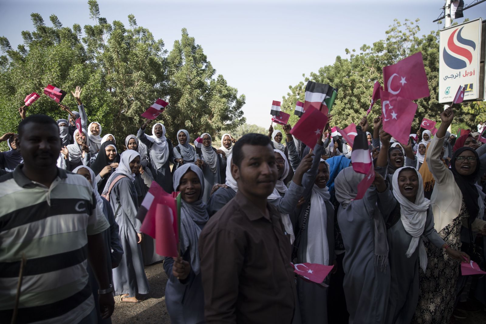 Sudanlı vekiller Erdoğan'ı tekbirlerle karşıladı