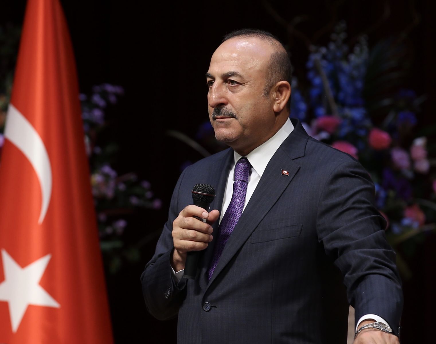 Mevlüt Çavuşoğlu'ndan Japonya'ya FETÖ uyarısı