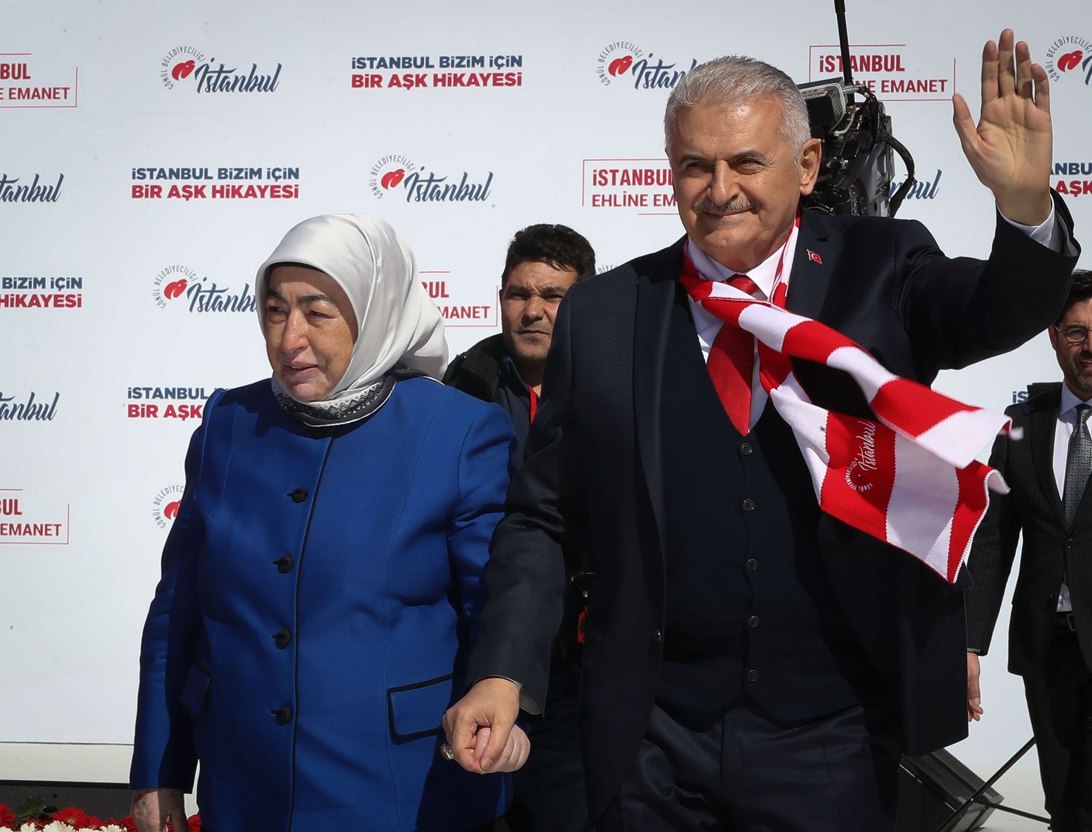Binali Yıldırım: Daha mutlu, huzurlu, güvenli İstanbul sözü veriyorum