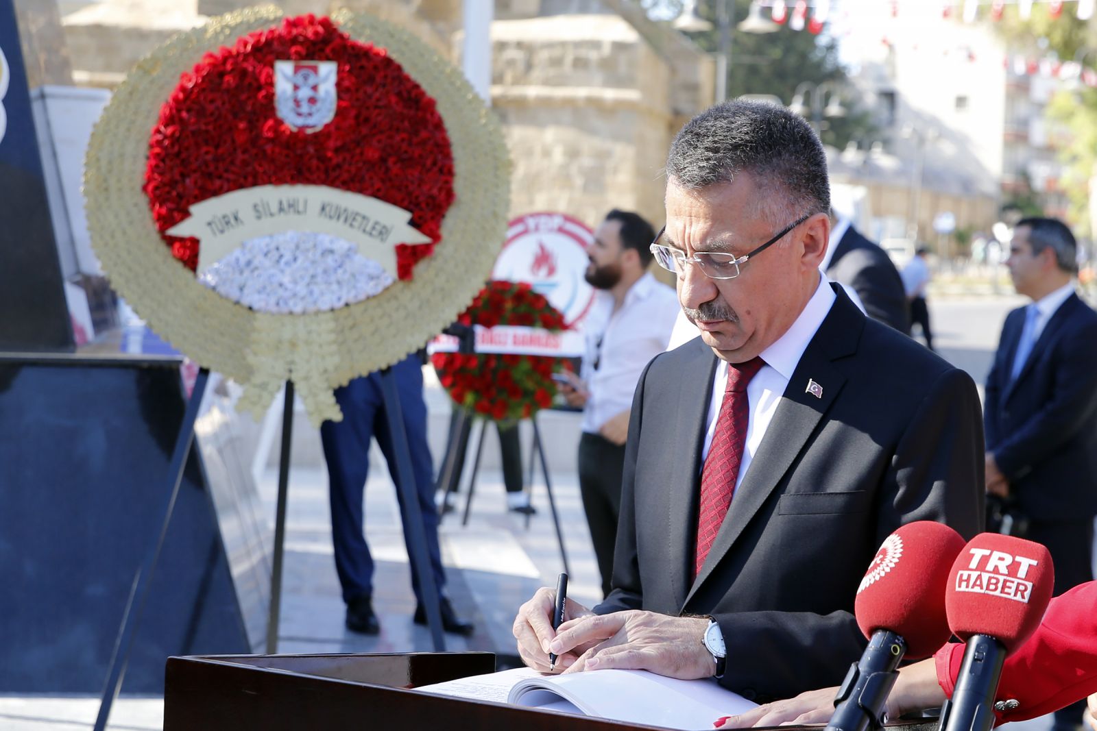 Cumhurbaşkanı Yardımcısı Fuat Oktay KKTC'de Cumhurbaşkanı Yardımcısı Fuat Oktay KKTC'de