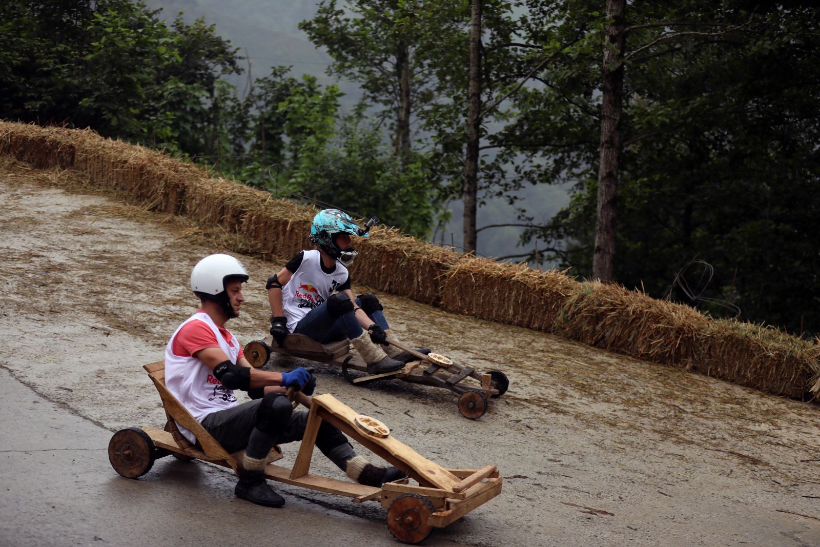 Karadeniz'de 'Formulaz' fırtınası esti