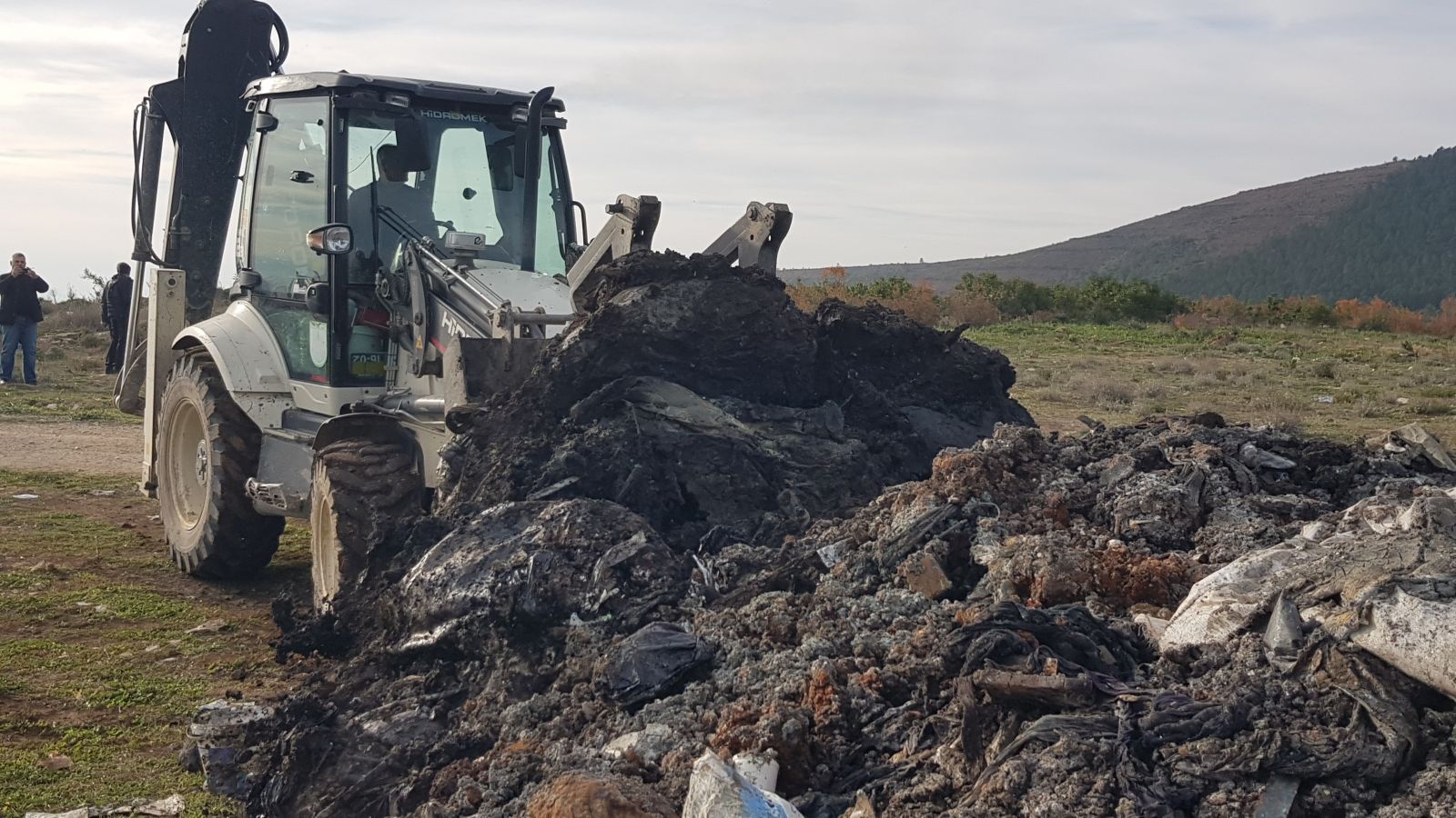 Bursa'da araziye dökülen kimyasal atık imha edilecek